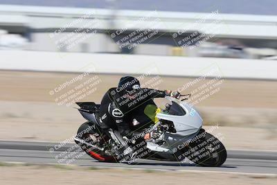 media/Jan-15-2026-Racers Edge (Thu) [[dfebeb70ab]]/2-A Group/Session 3 (Turn 15 Inside Pans)/